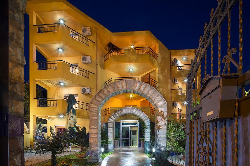 Apartments Radevic บุดวา ภายนอก รูปภาพ