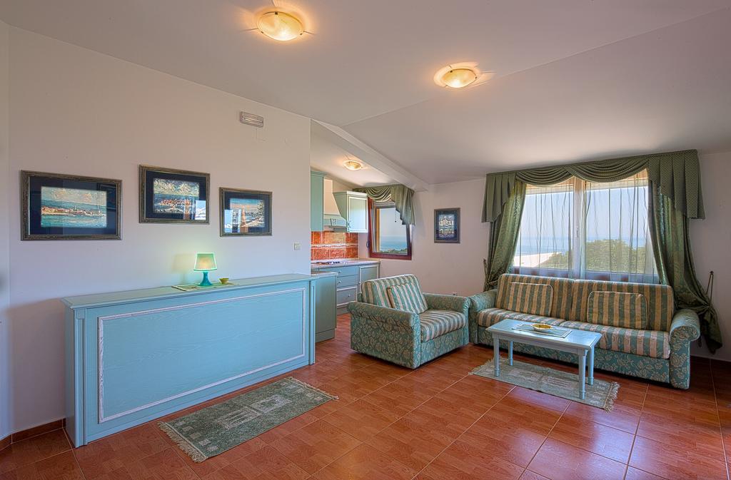 Apartments Radevic บุดวา ภายนอก รูปภาพ